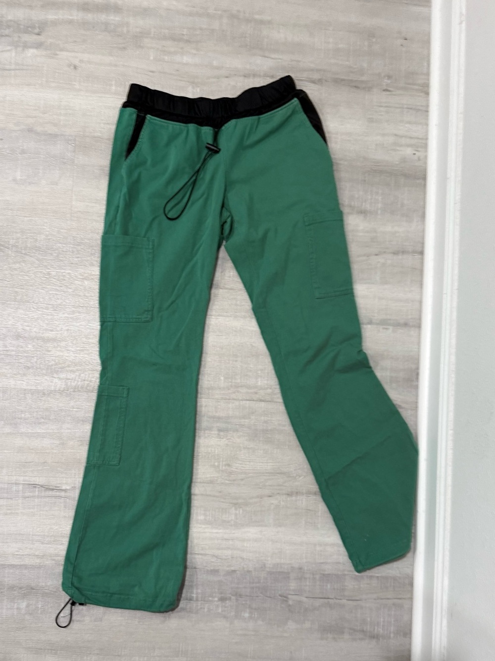 Benefit Scrub pants